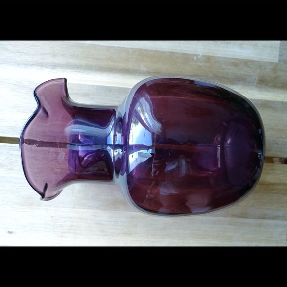 Purple Glass Vase - Picture 2 of 3